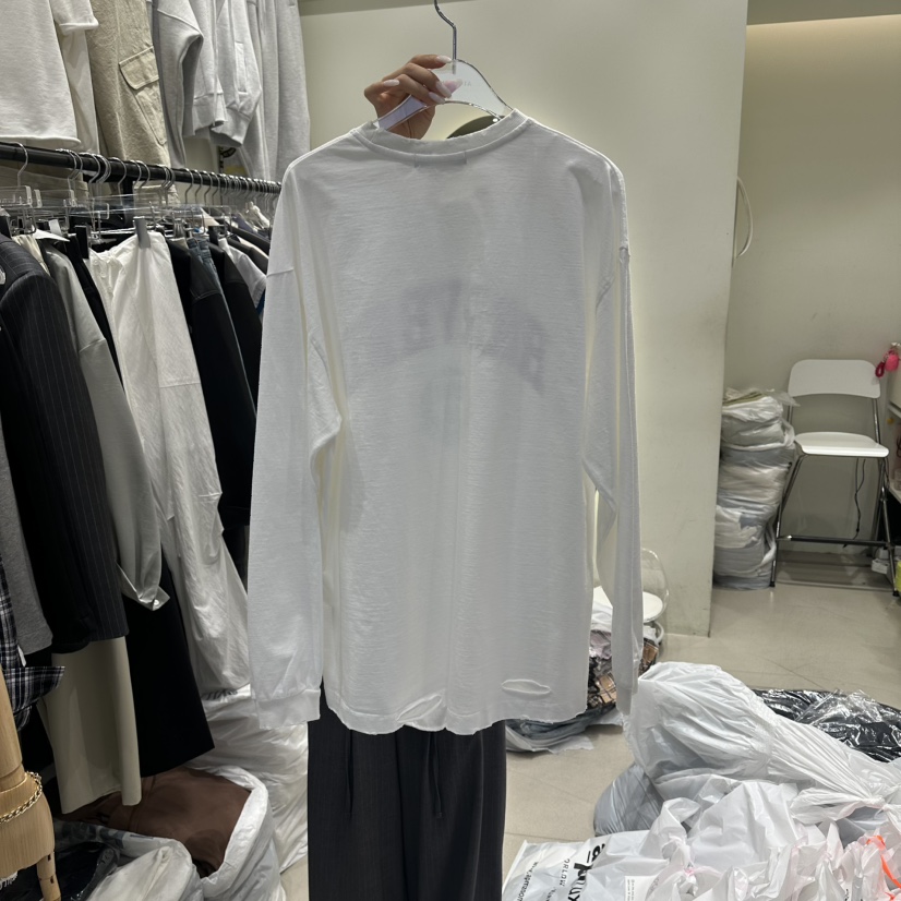 AT THE END韓國直郵實拍女士新品26春夏熱賣職業長袖T恤AT THE END長袖T恤