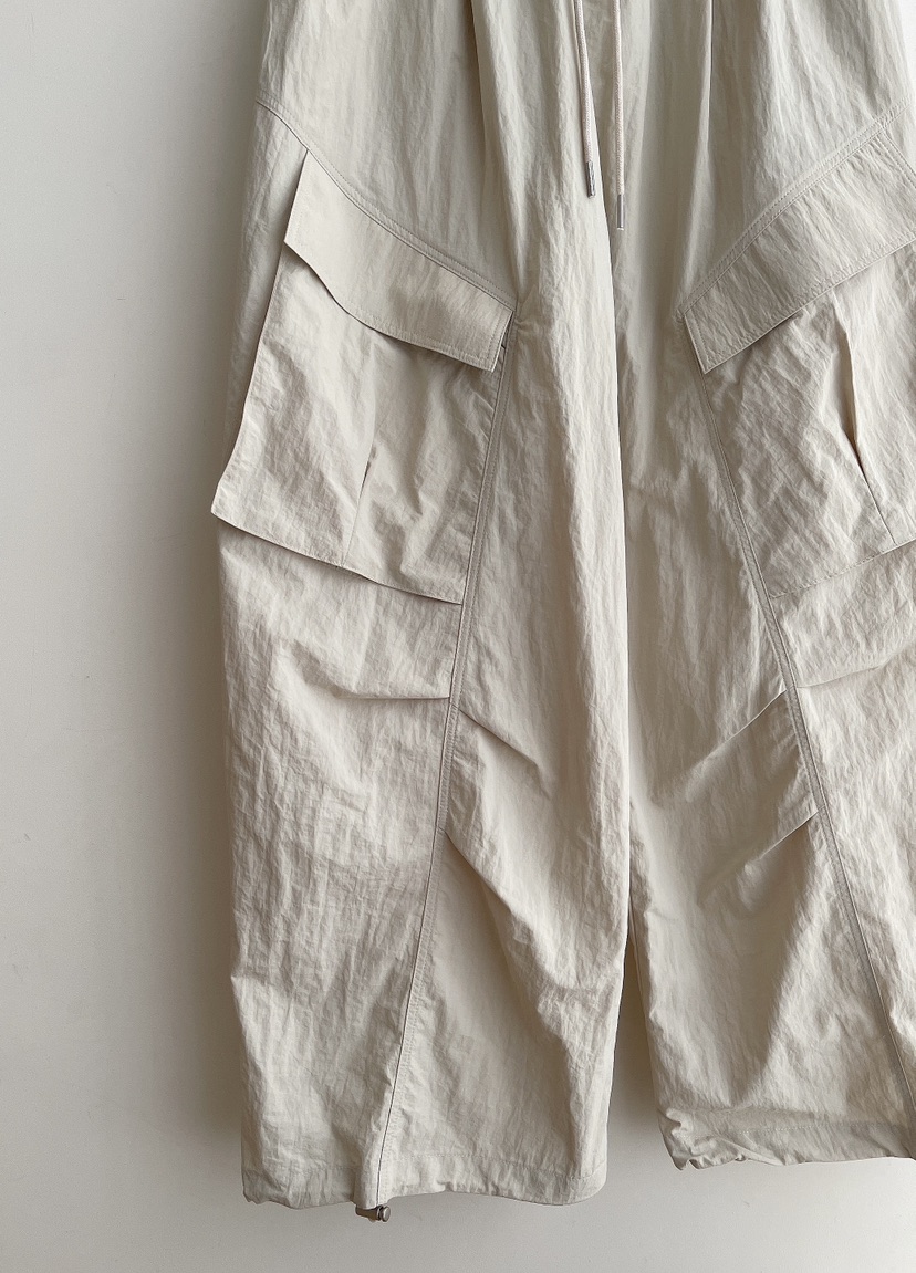 MINIQUEENS韓國直郵實拍女士新款26春夏休閑褲防風衣口袋MINIQUEENS休閑褲