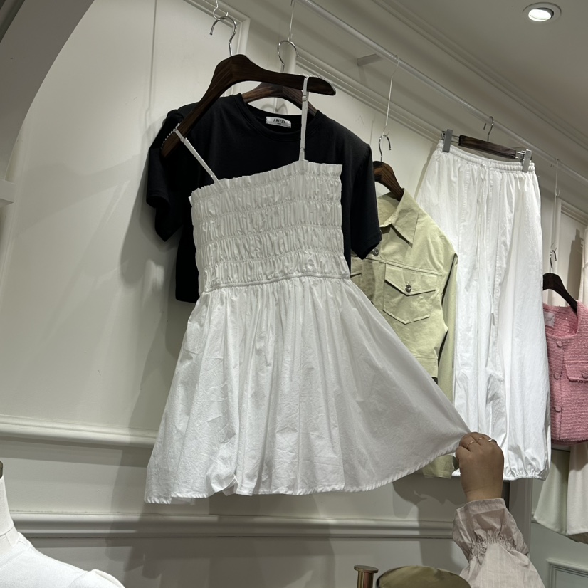 J.RITZY韓國直郵女裝新款人氣熱賣時尚推薦休閑連衣裙多層J.RITZY連衣裙