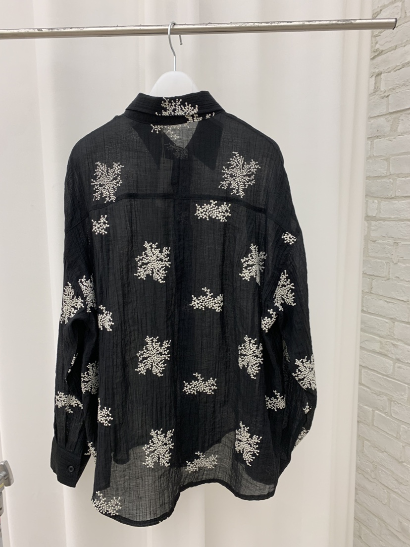 B_GARDER韓國東大門直郵女士新品推薦職業襯衫蕾絲衫刺繡B.GARDER襯衫/蕾絲衫