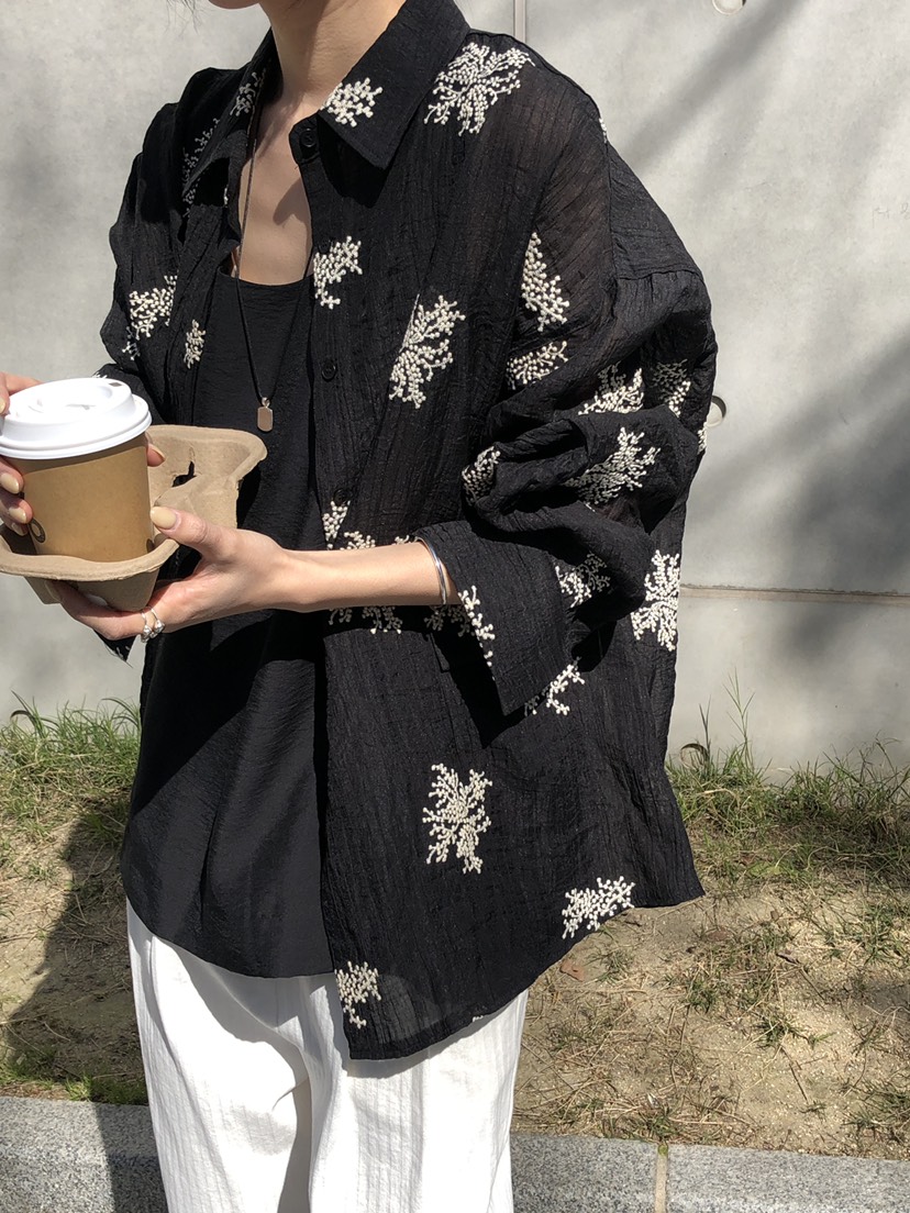 B_GARDER韓國東大門直郵女士新品推薦職業襯衫蕾絲衫刺繡B.GARDER襯衫/蕾絲衫