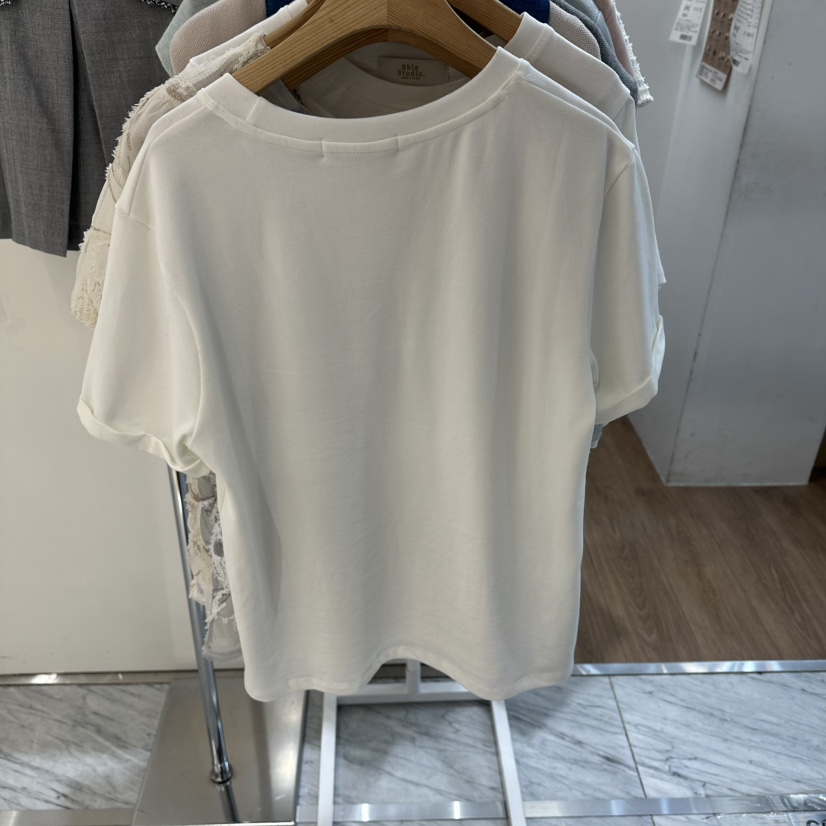 ABLESTUDIO韓國代購女裝新品職業時尚推薦人氣熱賣26春夏T恤ABLESTUDIOT恤