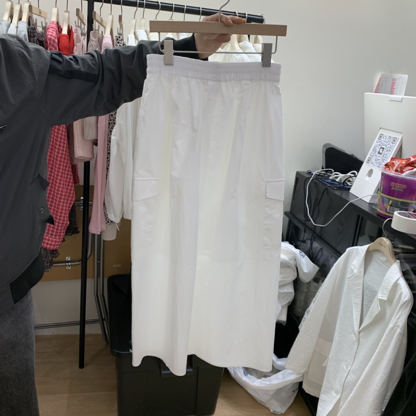 SPAGHETTI韓國東大門直郵女士新款休閑推薦職業時尚長裙刺繡spaghetti長裙