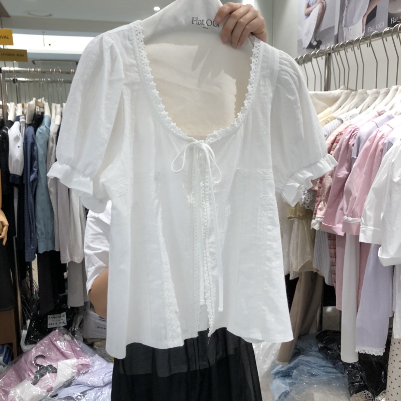 OGI韓國東大門代購女士新品推薦人氣時尚襯衫蕾絲衫不含內搭FLat OGI襯衫/蕾絲衫圖色1
