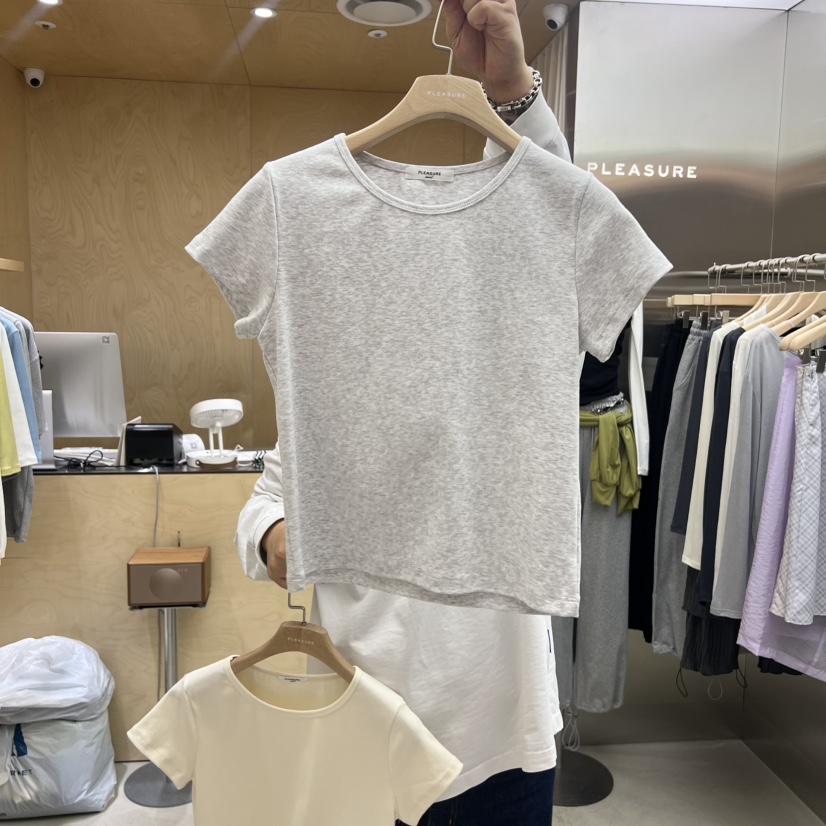 PLEASURE韓國東大門代購女裝新款推薦時尚休閑熱賣人氣T恤PLEASURET恤圖色2