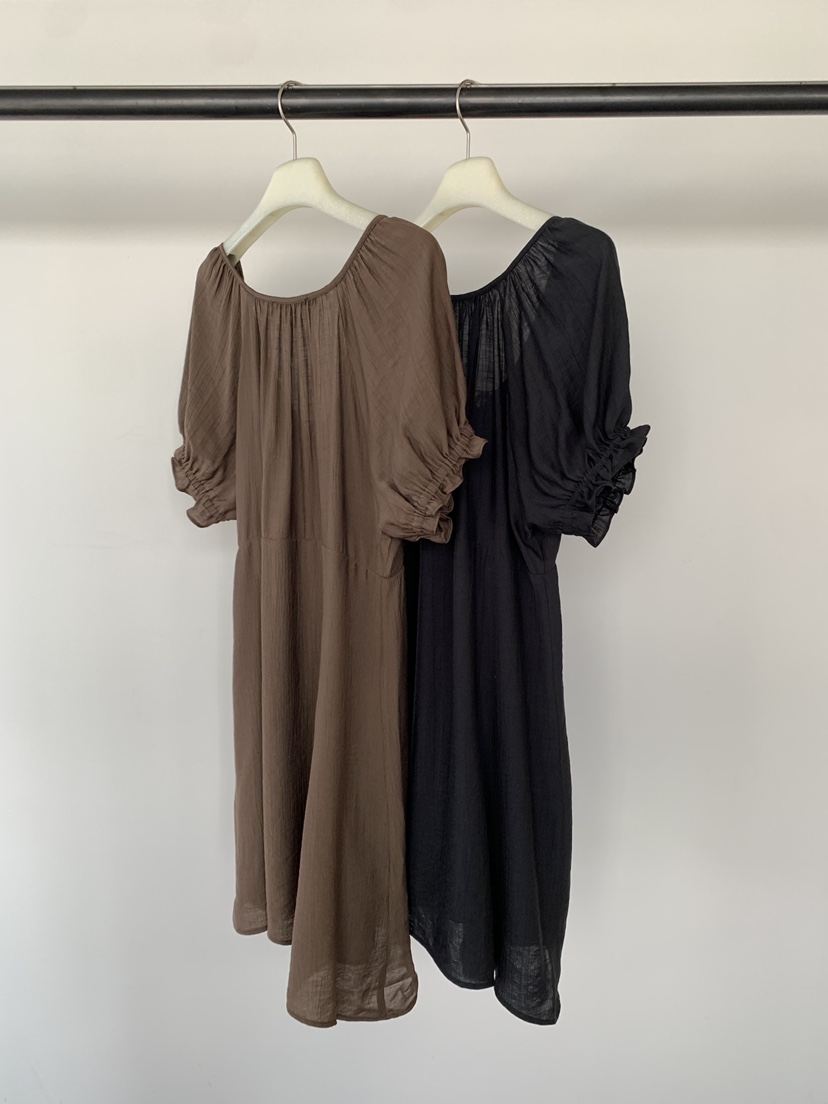 UNDERSON韓國直郵實拍女裝新款人氣26春夏時尚熱賣連衣裙UNDERSON連衣裙