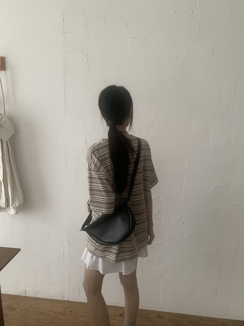 TRUE韓國代購女裝新品職業時尚休閑26春夏人氣推薦熱賣T恤TRUET恤