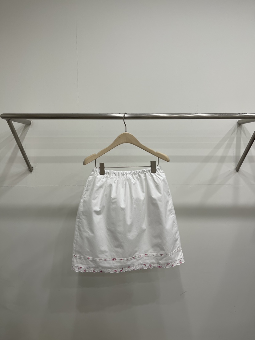 FIFTY韓國東大門直郵女裝新款時尚職業熱賣26春夏半身裙中短裙FIFTY半身裙/中短裙圖色1