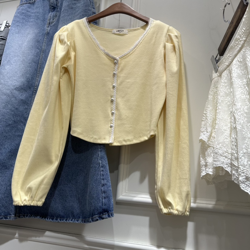 J.RITZY韓國東大門直郵女裝新品推薦時尚長袖T恤蕾絲開衫J.RITZY長袖T恤圖色3