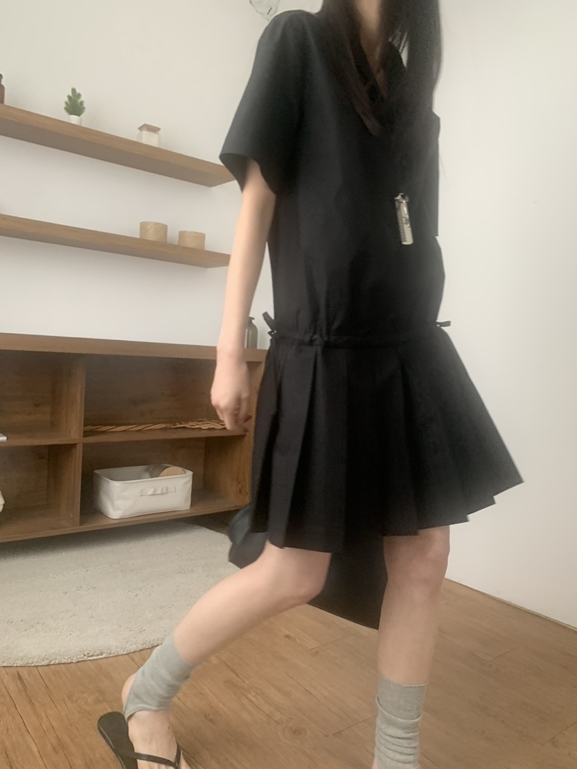 TRUE韓國直郵實拍女裝新品26春夏人氣推薦時尚職業連衣裙TRUE連衣裙