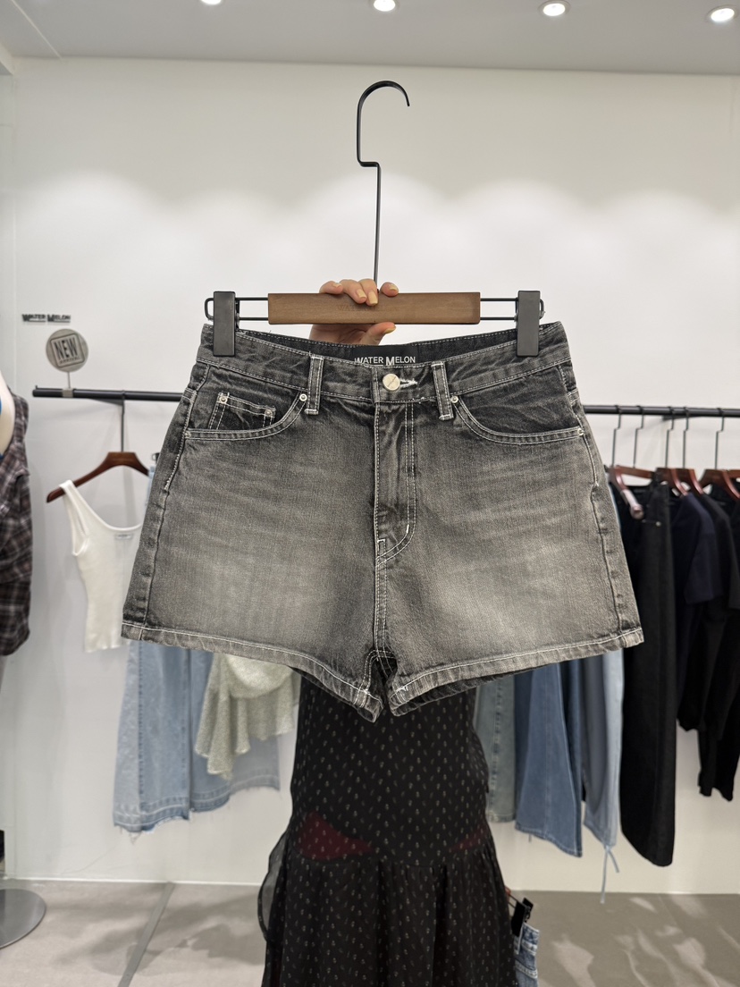 WATERMELON韓國東大門直郵女士新款熱賣人氣推薦職業短褲WATER MELON短褲圖色1
