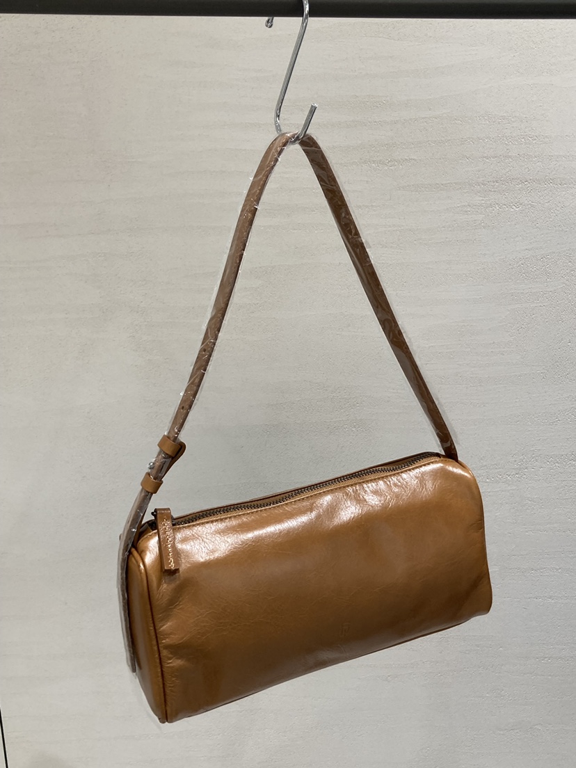 ROUGH韓國東大門直郵女士新款人氣職業手拿包腋下包迷你包ROUGH手拿包/腋下包圖色1