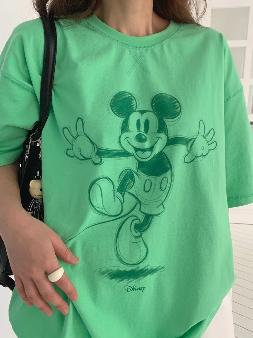 TOLL韓國東大門代購女裝新品推薦人氣休閑時尚職業熱賣T恤TOLLT恤