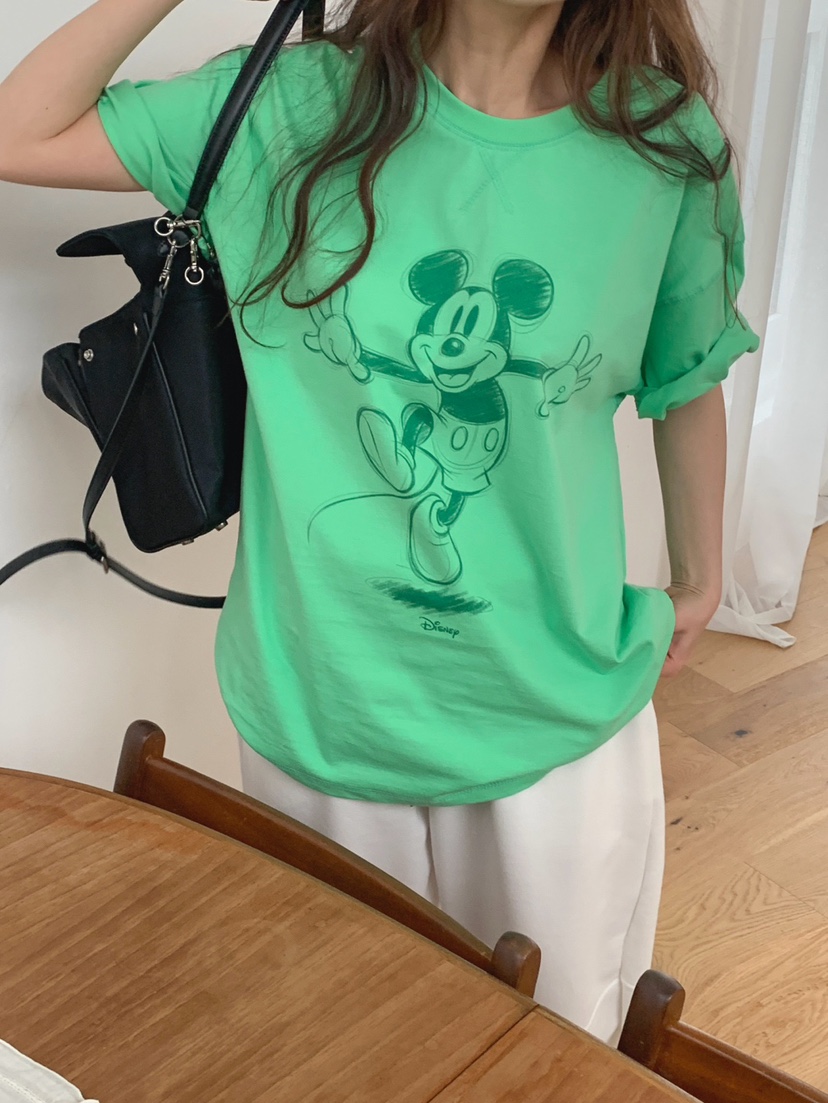 TOLL韓國東大門代購女裝新品推薦人氣休閑時尚職業熱賣T恤TOLLT恤