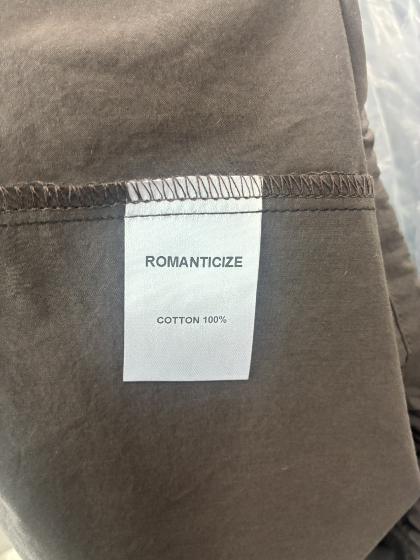 ROMANTICIZE韓國直郵實拍女士新品推薦人氣襯衫蕾絲衫荷葉邊ROMANTICIZE襯衫/蕾絲衫