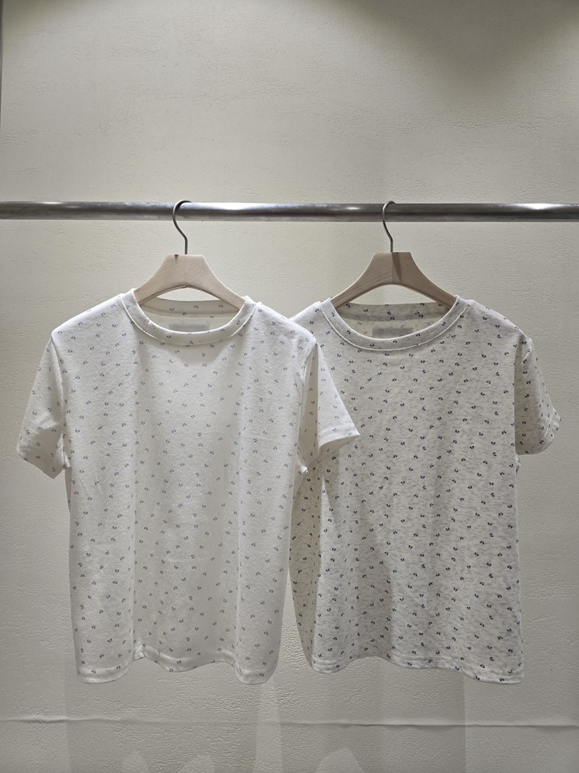 LIKEVAM韓國直郵實拍女裝新款推薦熱賣26春夏時尚T恤花朵LIKEVAMT恤