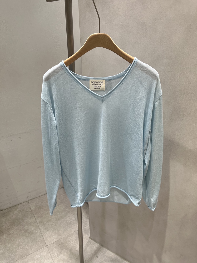 EVERCOMMERCE METICULOUSLY DESIGNED韓國直郵女士新款熱賣針織衫EVERCOMMERCE METICULOUSLY DESIGNED針織衫圖色1