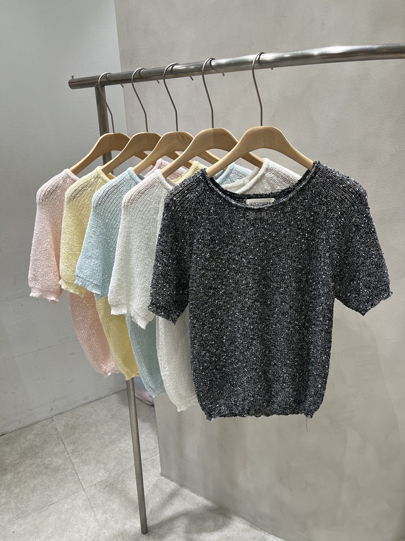 EVERCOMMERCE METICULOUSLY DESIGNED韓國直郵實拍女士新款人氣針織衫EVERCOMMERCE METICULOUSLY DESIGNED針織衫