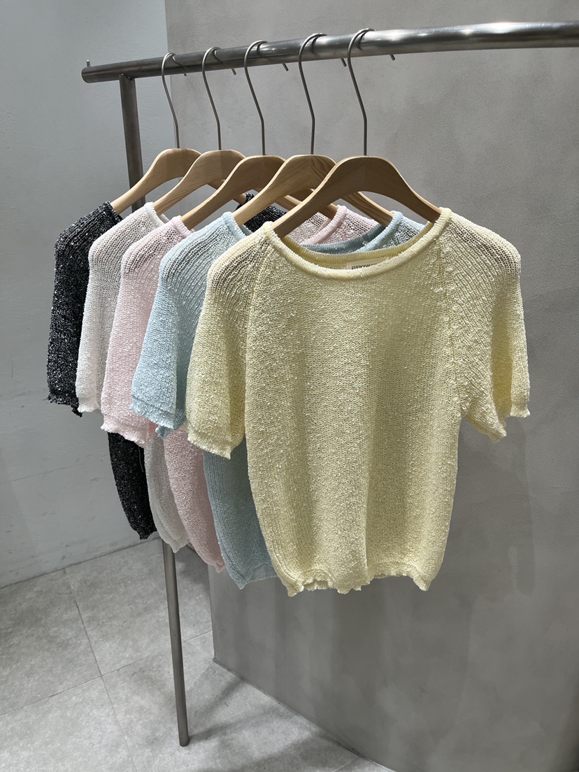 EVERCOMMERCE METICULOUSLY DESIGNED韓國直郵實拍女士新款人氣針織衫EVERCOMMERCE METICULOUSLY DESIGNED針織衫