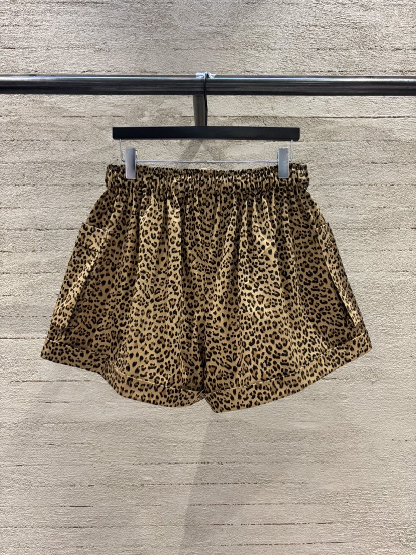 SUGAR CASE韓國直郵女士新品時尚26春夏推薦職業人氣短褲SUGAR CASE短褲