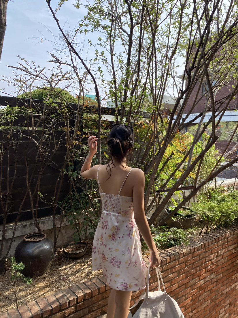 OUPPT韓國東大門代購女裝新款人氣時尚26春夏熱賣推薦連衣裙OUPPT連衣裙