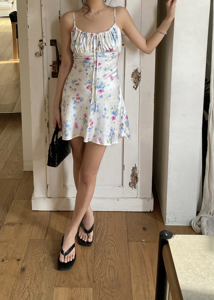 OUPPT韓國東大門代購女裝新款人氣時尚26春夏熱賣推薦連衣裙OUPPT連衣裙圖色2