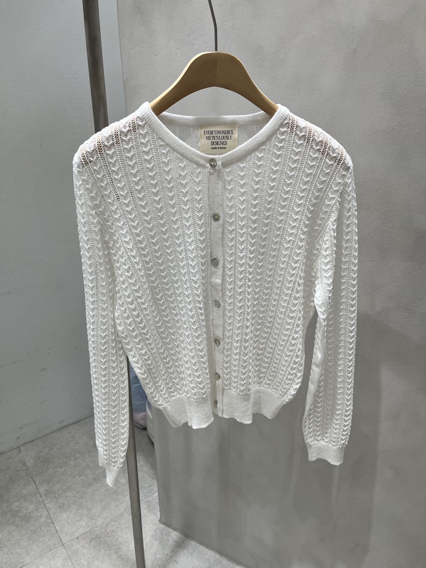 EVERCOMMERCE METICULOUSLY DESIGNED韓國直郵實拍女士新款休閑針織衫EVERCOMMERCE METICULOUSLY DESIGNED針織衫