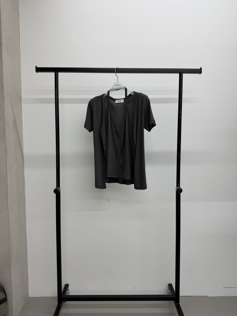 MINIMUZE韓國直郵實拍女裝新品熱賣職業推薦時尚休閑26春夏T恤MINIMUZET恤圖色3