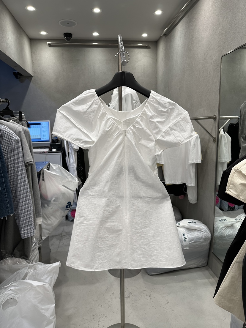 CELEBRITY-A韓國代購女士新品熱賣時尚休閑推薦職業連衣裙CELEBRITY-A連衣裙