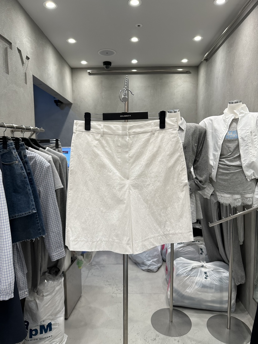 CELEBRITY-A韓國直郵女裝新款人氣推薦休閑職業熱賣短褲CELEBRITY-A短褲圖色1