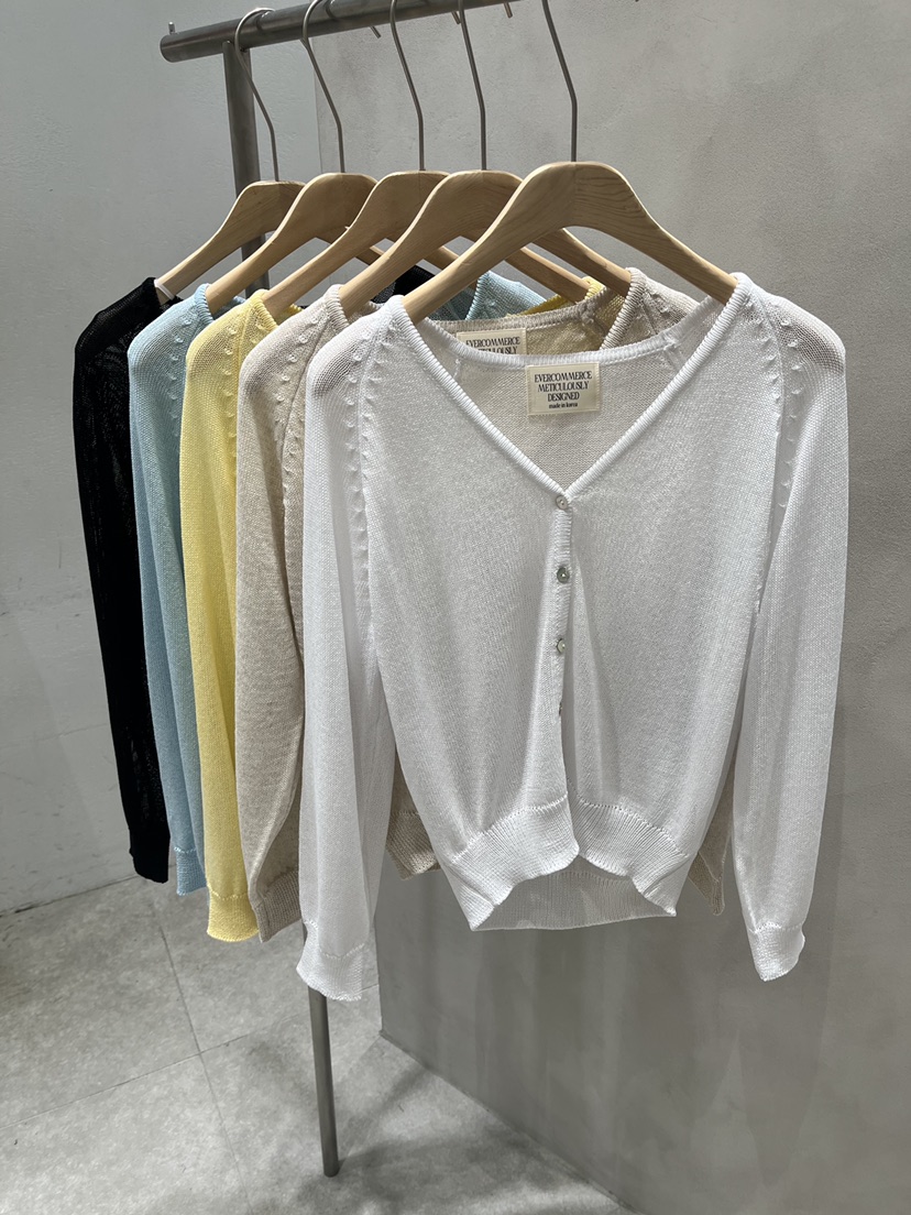 EVERCOMMERCE METICULOUSLY DESIGNED韓國代購女士新款推薦針織衫EVERCOMMERCE METICULOUSLY DESIGNED針織衫