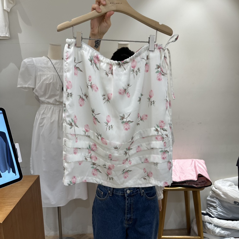 ASSEMBLY韓國直郵實拍女士新品職業半身裙中短裙花朵緞面ASSEMBLY半身裙/中短裙圖色1