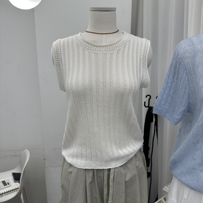 GOLDEN MARKET韓國直郵實拍女裝新品人氣推薦休閑吊帶背心GOLDEN MARKET吊帶/背心圖色1