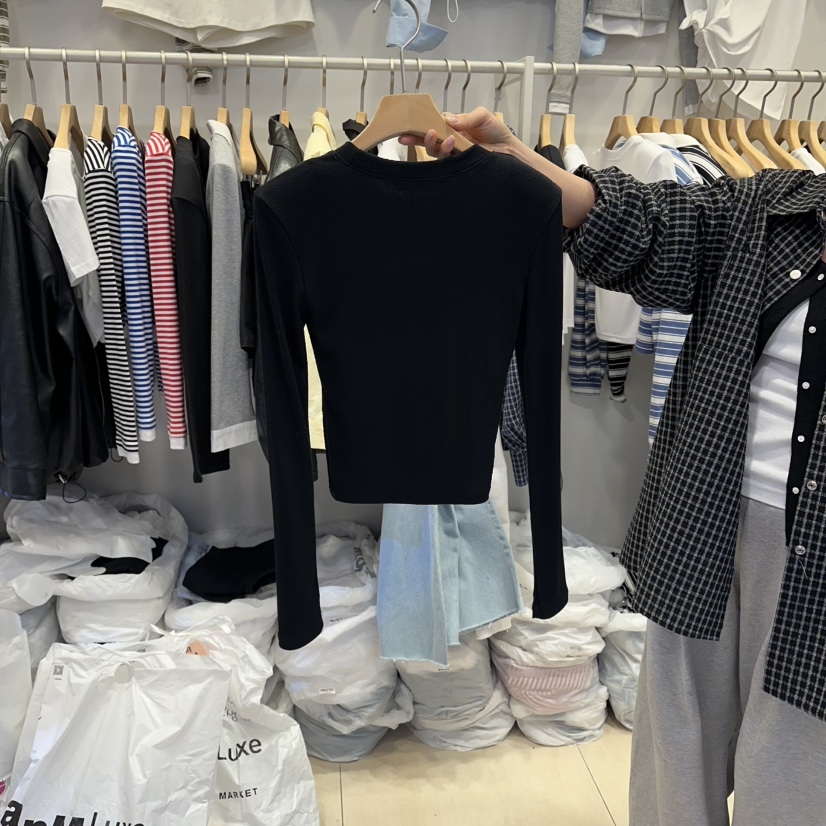 Q C韓國代購女裝新品休閑人氣推薦26春夏長袖T恤圓領羅紋Republlc of qc長袖T恤