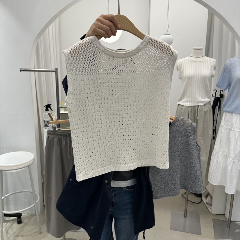 GOLDEN MARKET韓國代購女士新款26春夏推薦時尚吊帶背心GOLDEN MARKET吊帶/背心圖色1