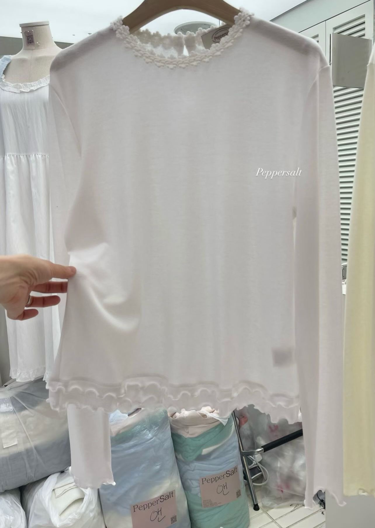 PEPPER 페페韓國直郵實拍女裝新品26春夏休閑職業長袖T恤PEPPER-SEOUL長袖T恤圖色1