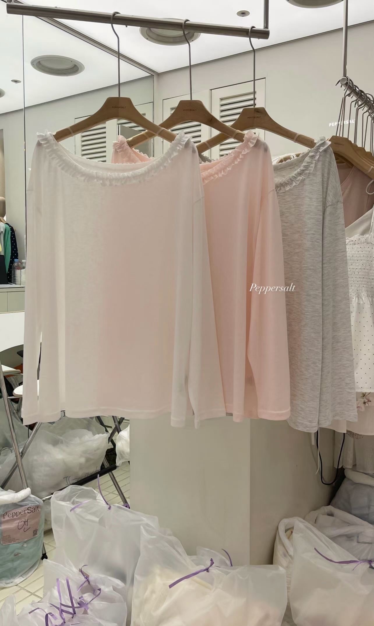 PEPPER 페페韓國直郵女士新品時尚推薦職業休閑26春夏長袖T恤PEPPER-SEOUL長袖T恤