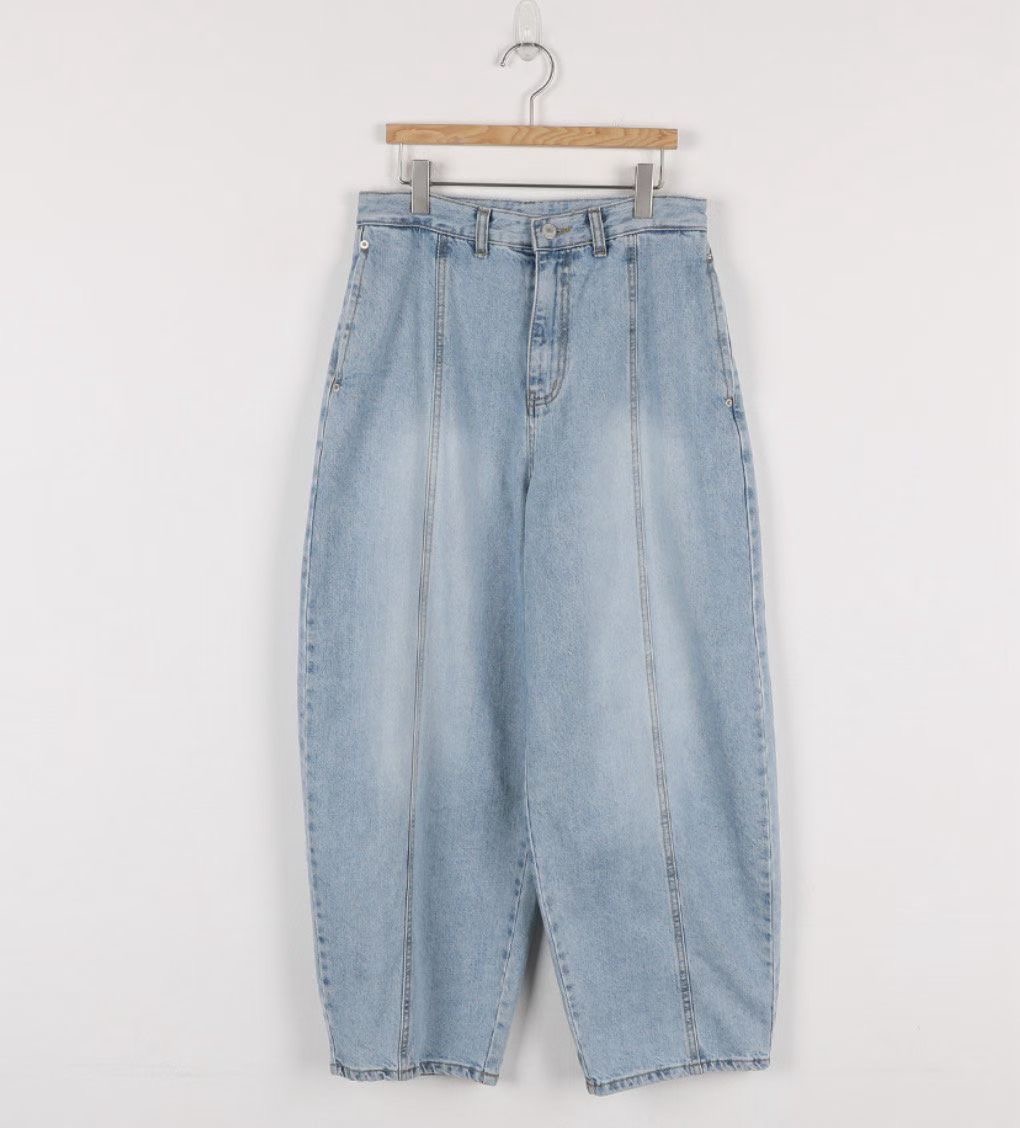 L V C韓國東大門直郵女裝新款休閑26春夏推薦人氣牛仔褲L_V_C牛仔褲圖色1