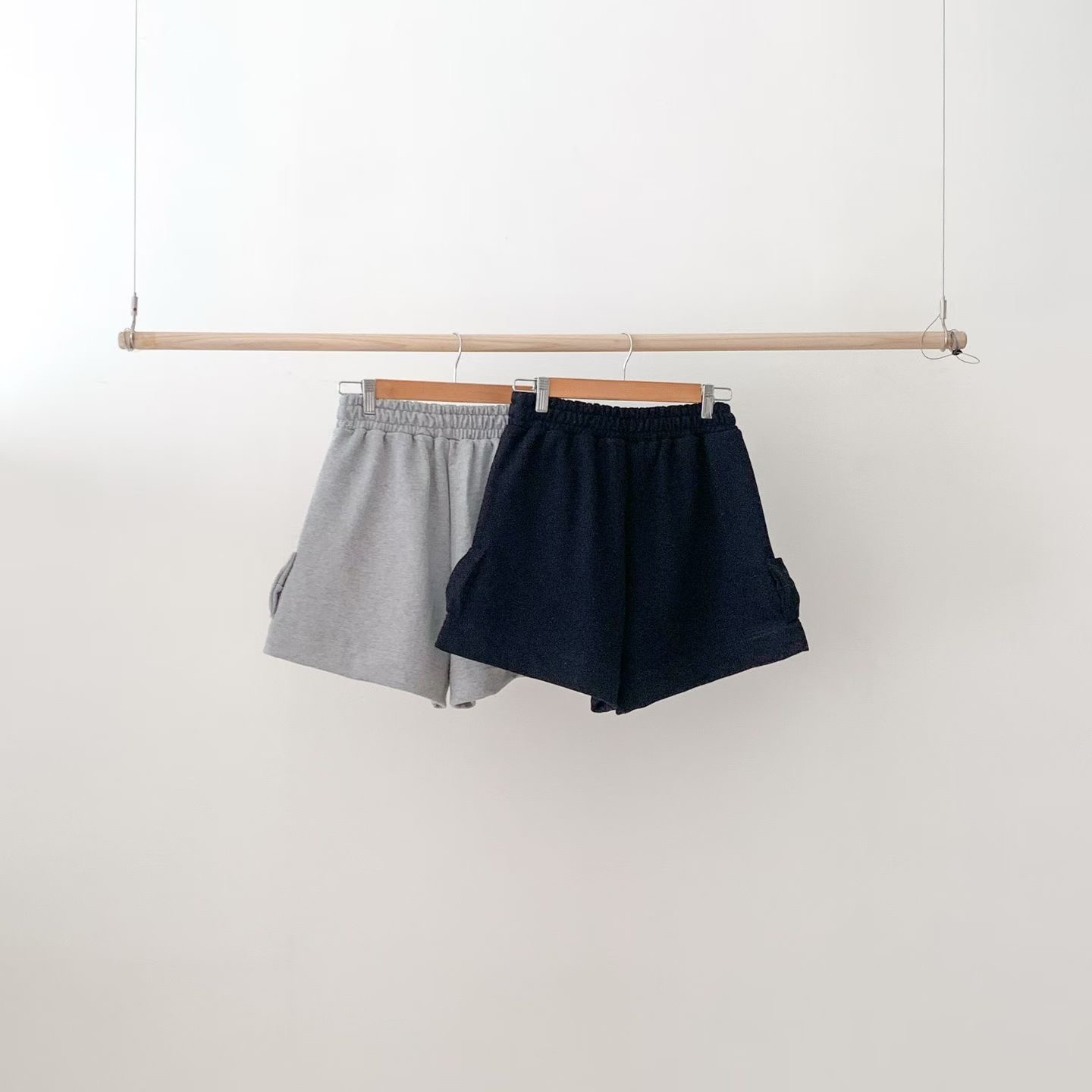 L V C韓國直郵女裝新款人氣職業熱賣推薦休閑26春夏短褲L_V_C短褲