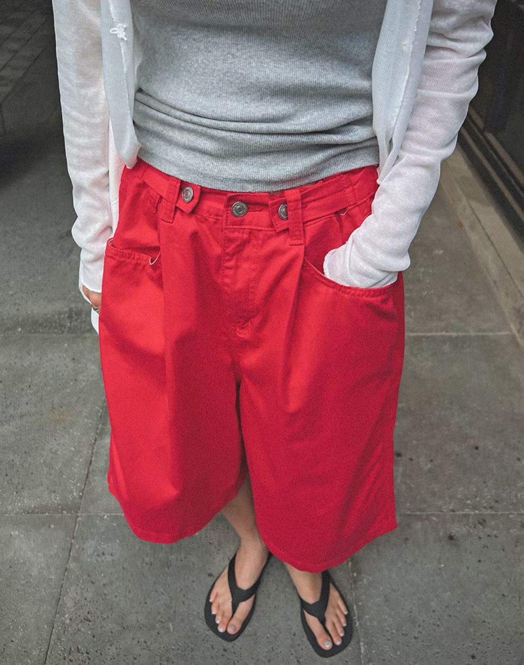 L V C韓國東大門代購女裝新款熱賣短褲不含配飾透明條紋L_V_C短褲