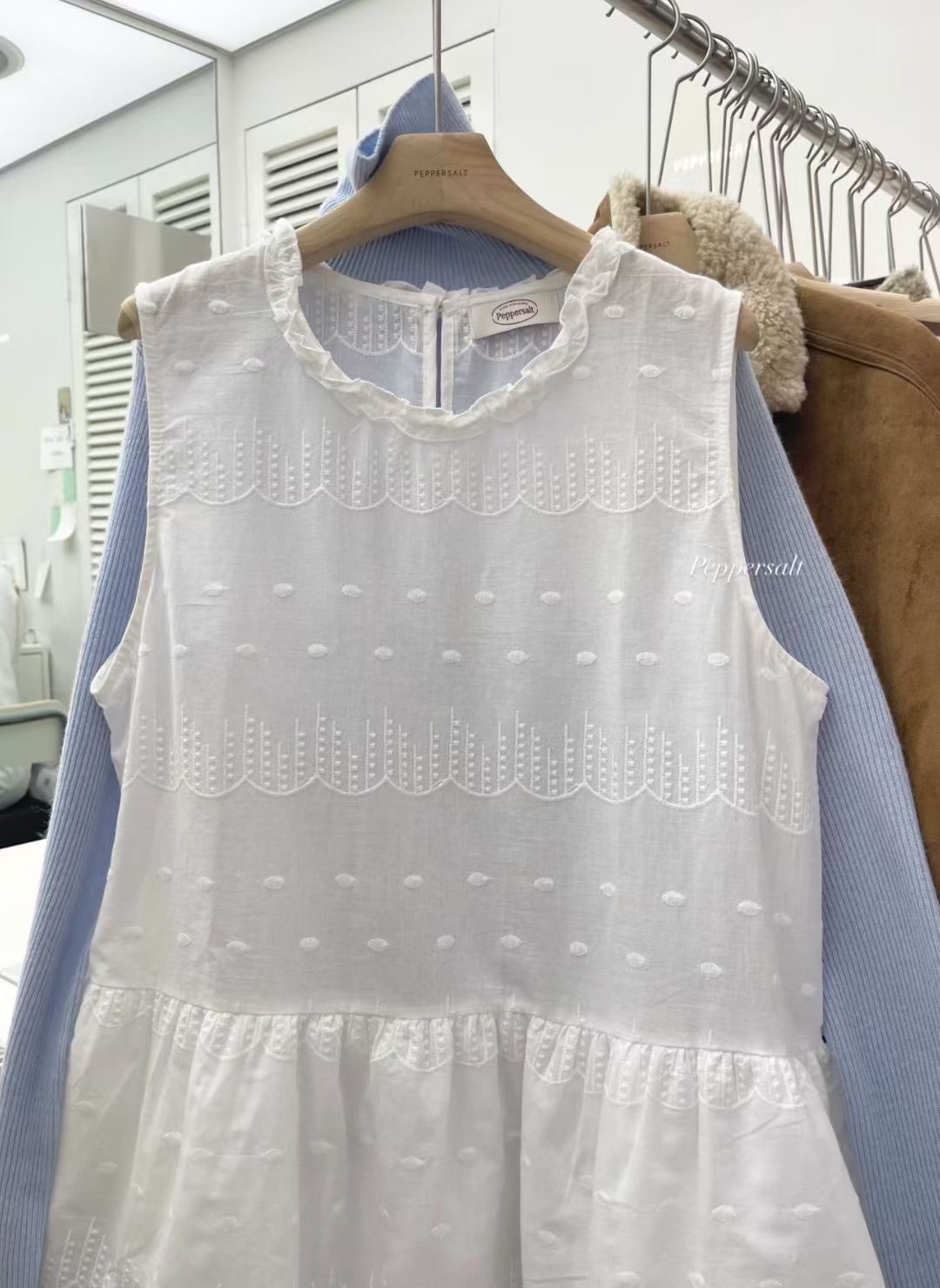 PEPPER 페페韓國東大門直郵女裝新款人氣連衣裙不含內搭PEPPER-SEOUL連衣裙