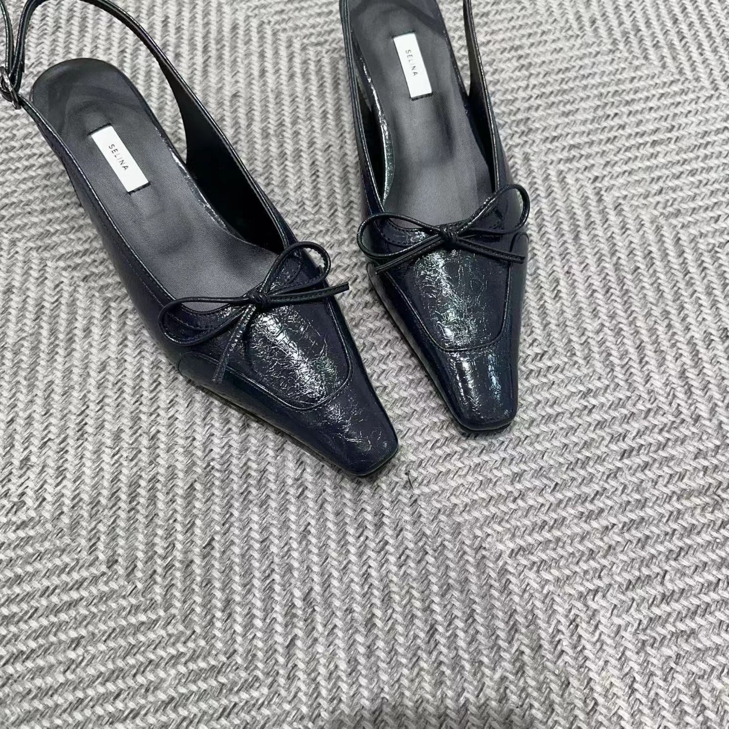 SELINA韓國代購女士新款時尚真品職業人氣熱賣休閑涼鞋拖鞋SELINA涼鞋/拖鞋