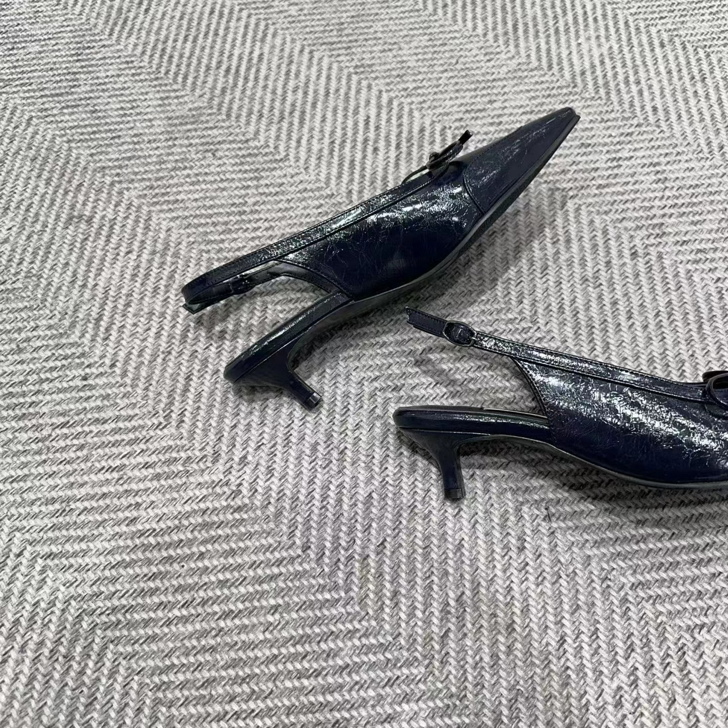 SELINA韓國代購女士新款時尚真品職業人氣熱賣休閑涼鞋拖鞋SELINA涼鞋/拖鞋