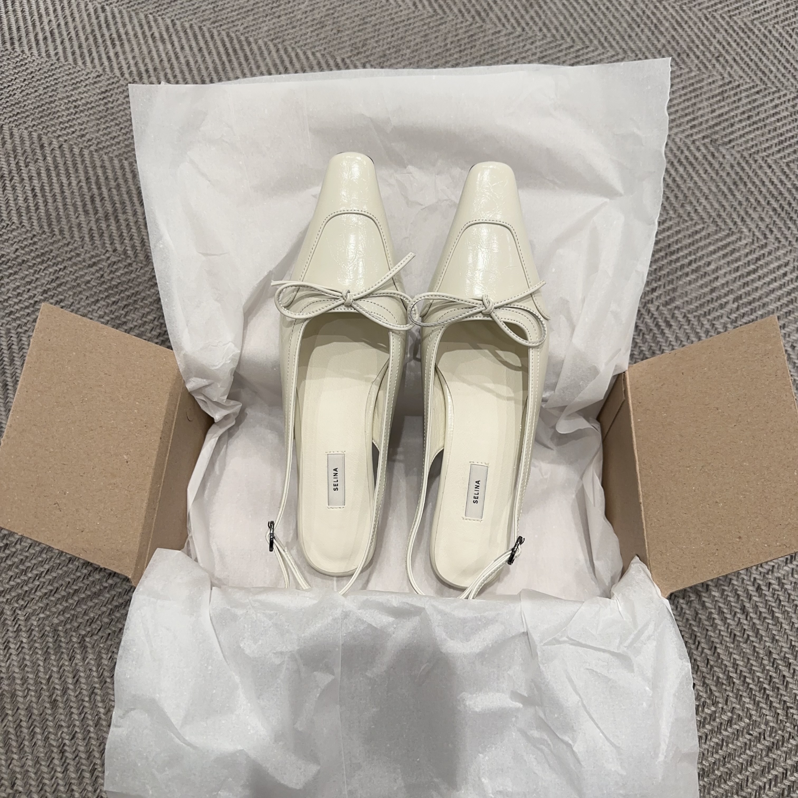SELINA韓國代購女士新款時尚真品職業人氣熱賣休閑涼鞋拖鞋SELINA涼鞋/拖鞋