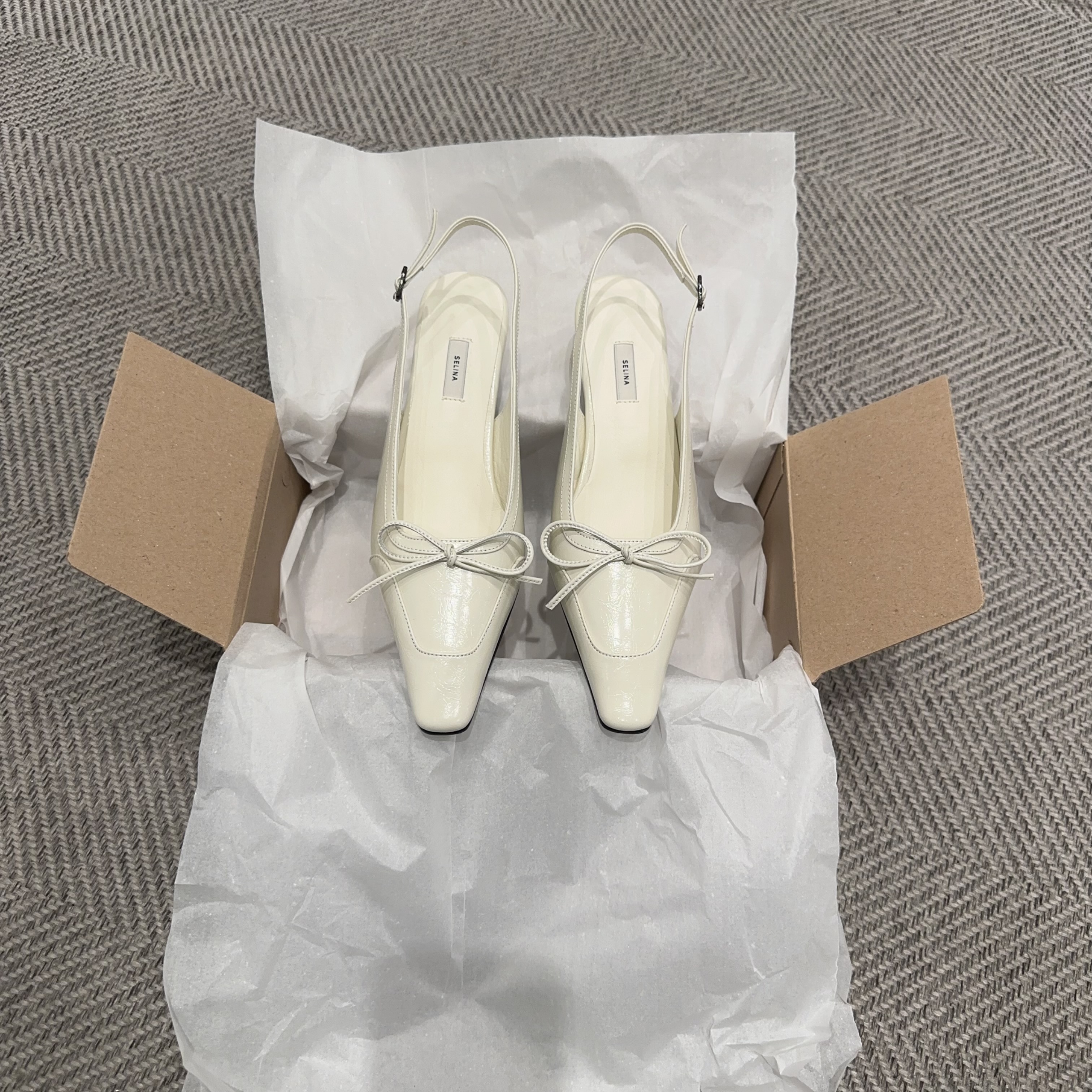 SELINA韓國代購女士新款時尚真品職業人氣熱賣休閑涼鞋拖鞋SELINA涼鞋/拖鞋