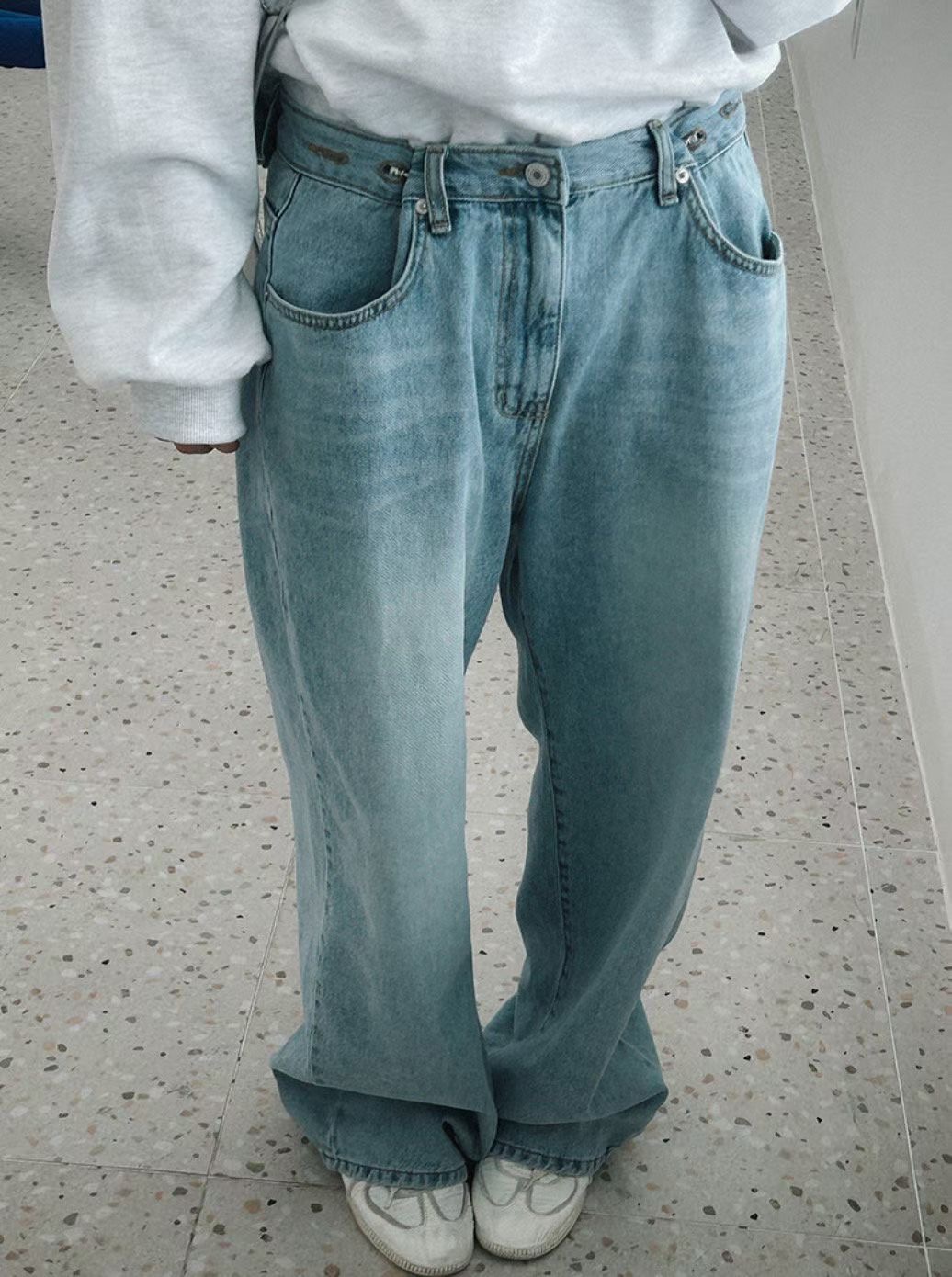 L V C韓國代購女裝新品休閑職業時尚推薦熱賣26春夏牛仔褲L_V_C牛仔褲