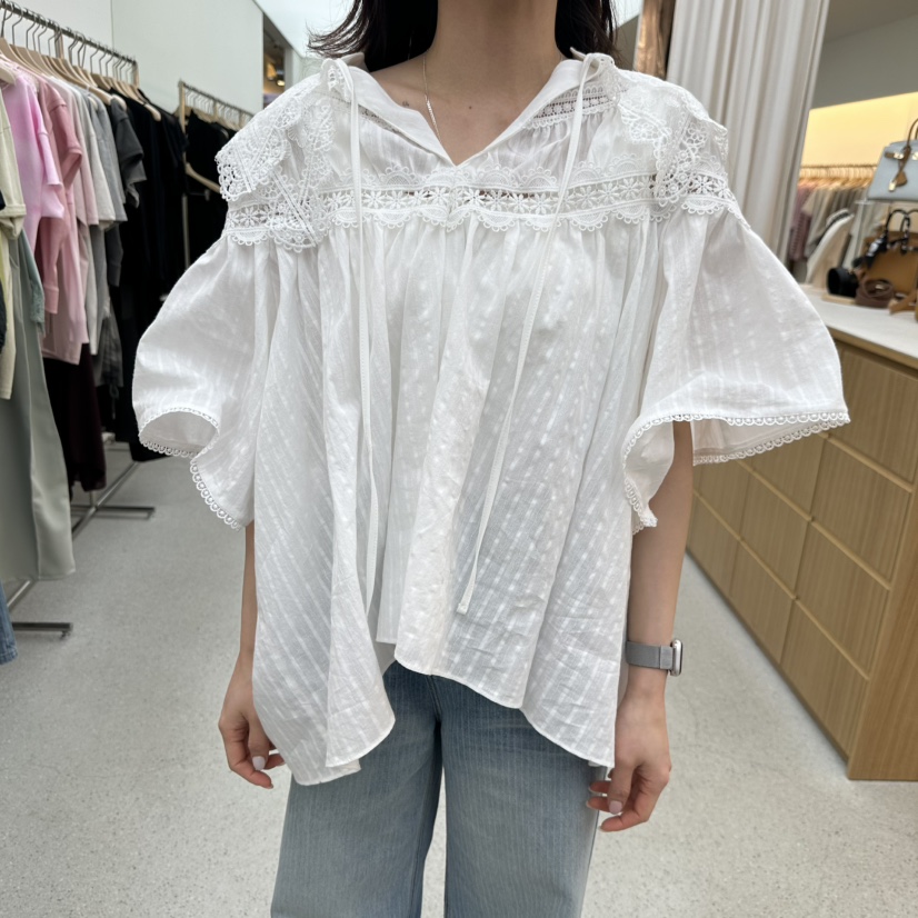 JUJU韓國直郵女士新款熱賣推薦時尚職業人氣襯衫蕾絲衫蕾絲JUJU襯衫/蕾絲衫圖色1