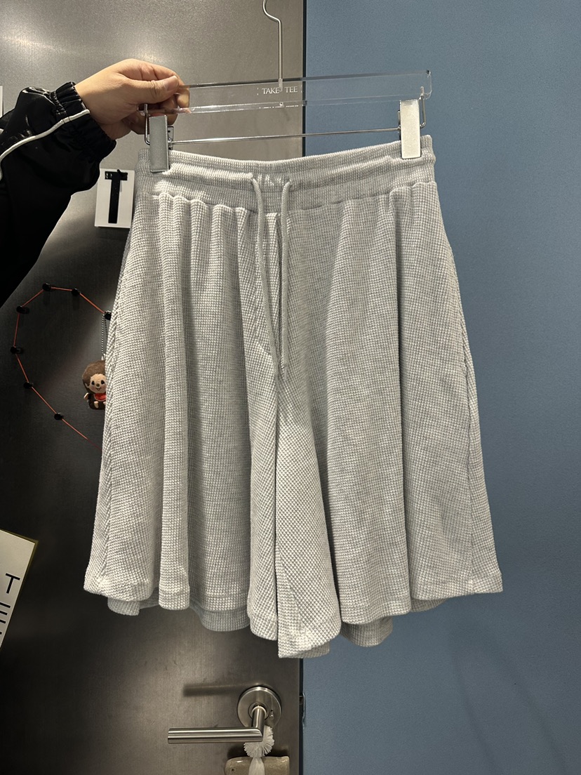 TAKE TEE韓國直郵實拍女裝新品26春夏休閑推薦人氣熱賣短褲TAKE TEE短褲圖色1