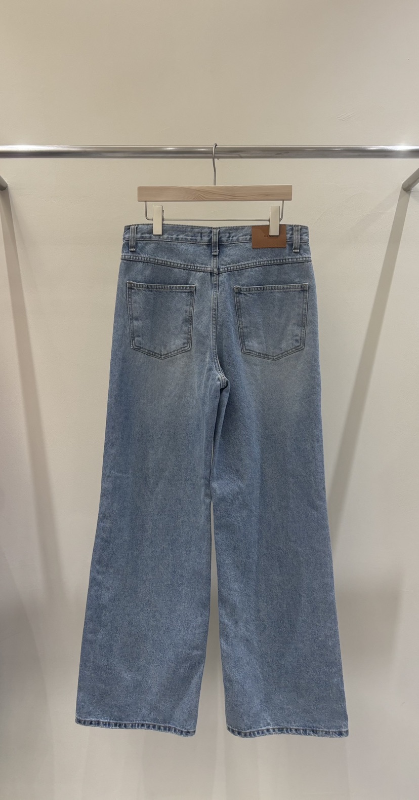 MABE韓國東大門直郵女士新品推薦時尚人氣休閑熱賣牛仔褲MABE牛仔褲