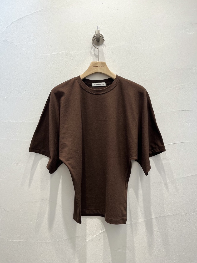BROWN PAPER-S韓國代購女裝新品職業人氣推薦26春夏T恤BROWN PAPER-ST恤圖色2